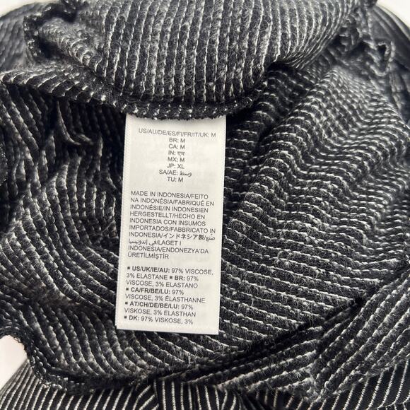 Daily Ritual Women's Supersoft Terry Short-Sleeve Scoop-Neck Romper Size M - Picture 9 of 11